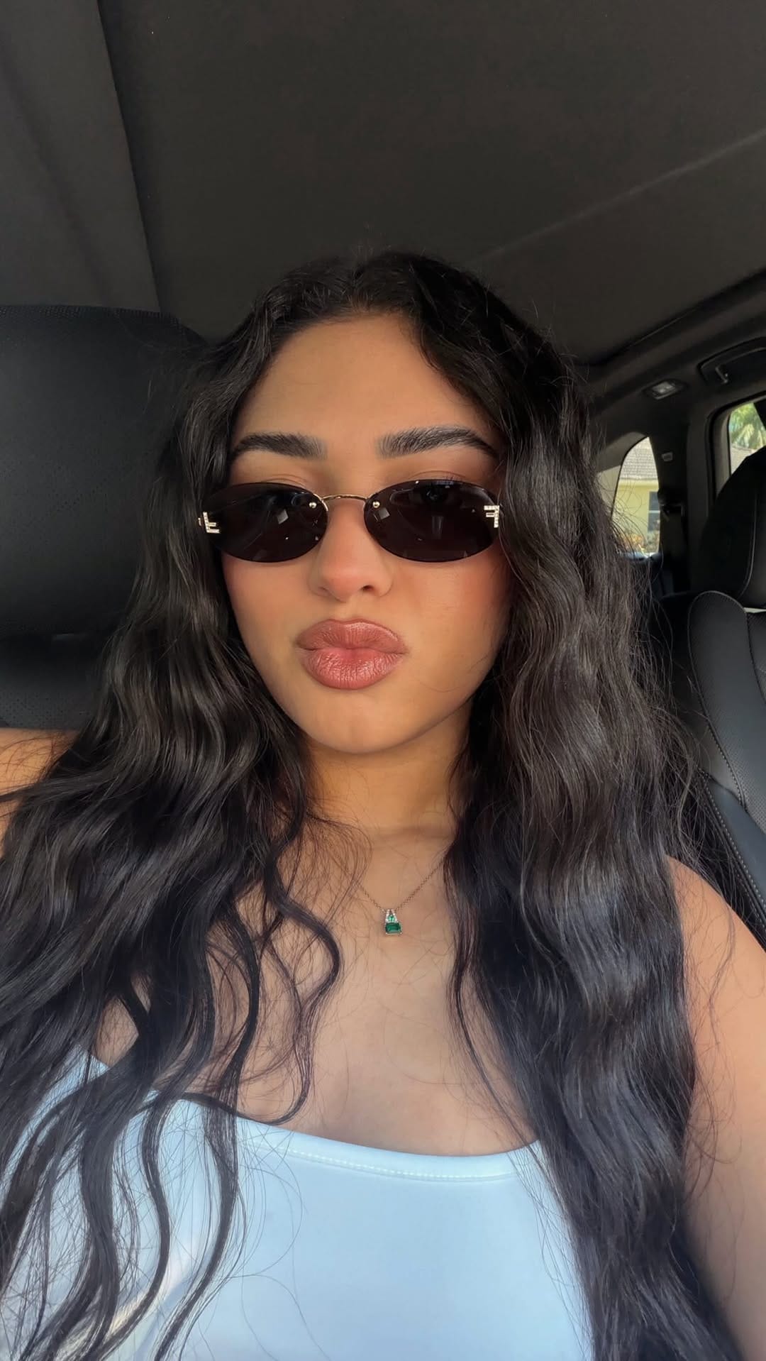 Post 4 by Aney Centeno Henn on Instagram (video)