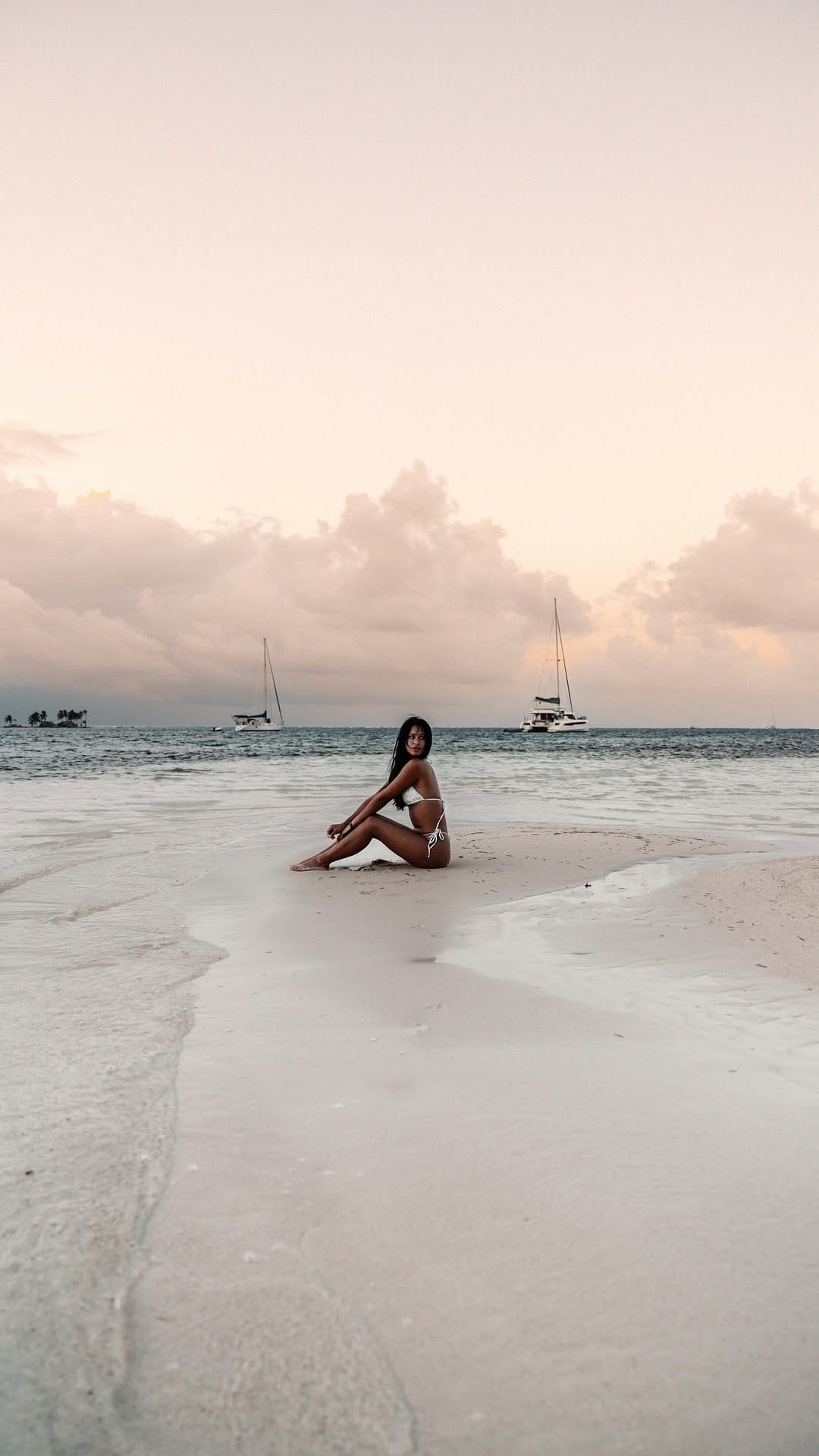 Post 3 by isabelle on Instagram (video)
