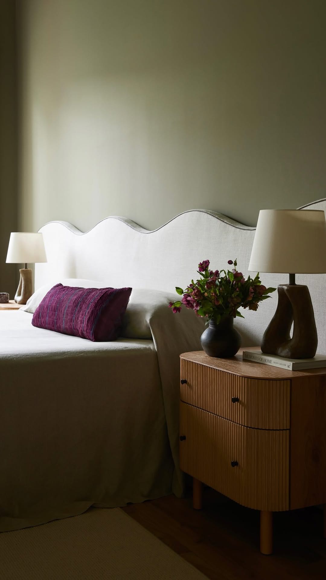 Post 1 by Meg Lonergan Interiors on Instagram (video)