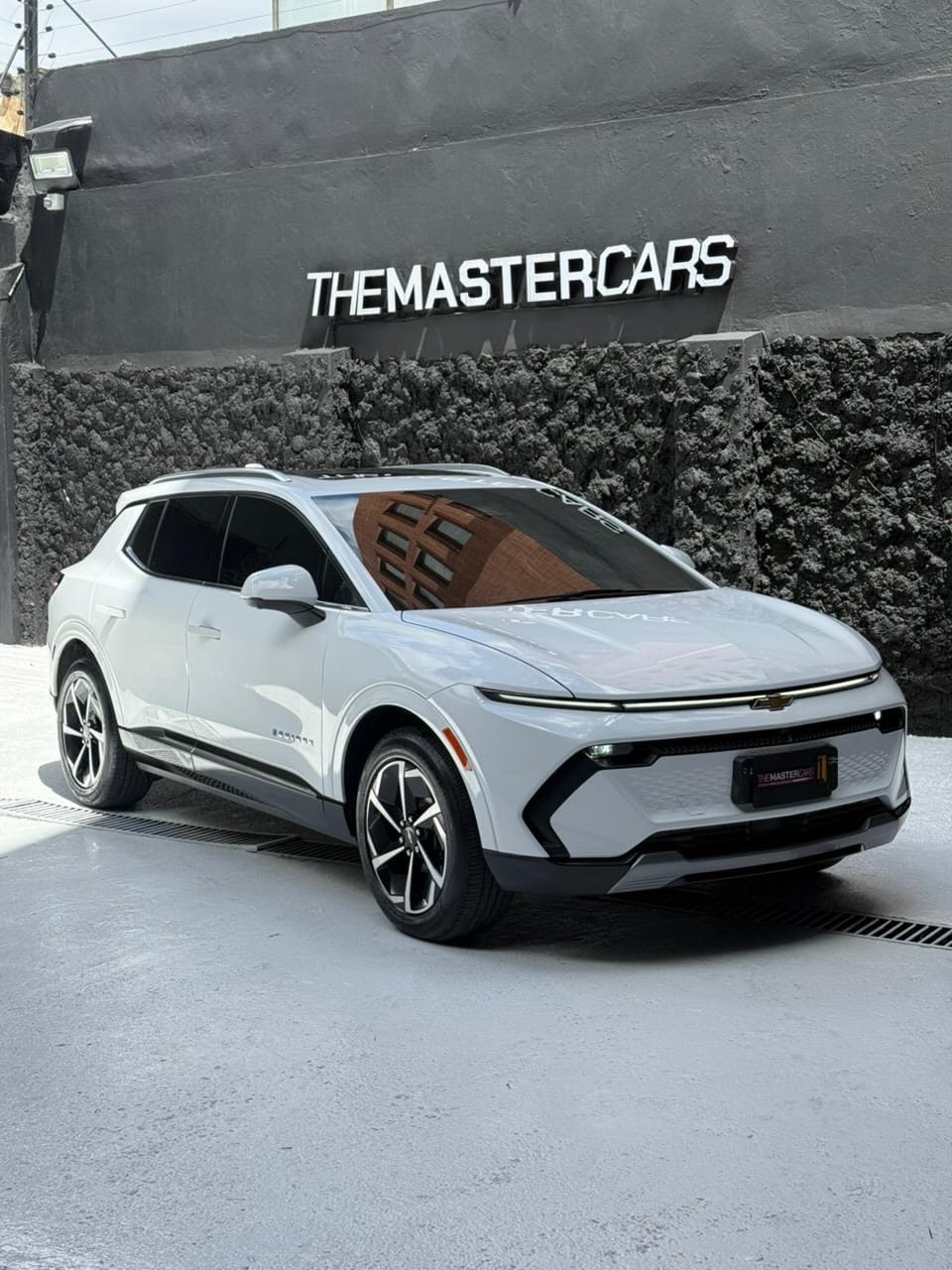 Post 2 by THE MASTER CARS®️ on Instagram (carousel)