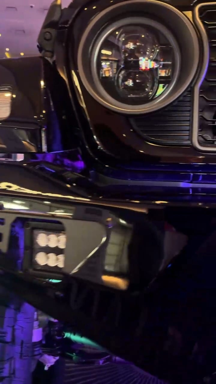 Post 4 by Soflo Customs on Instagram (video)