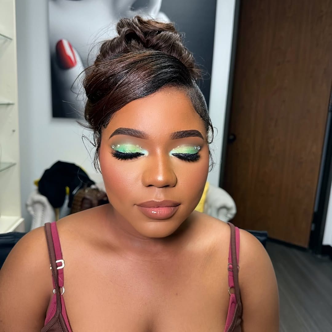 Post 4 by Dallas makeup Artist on Instagram (carousel)