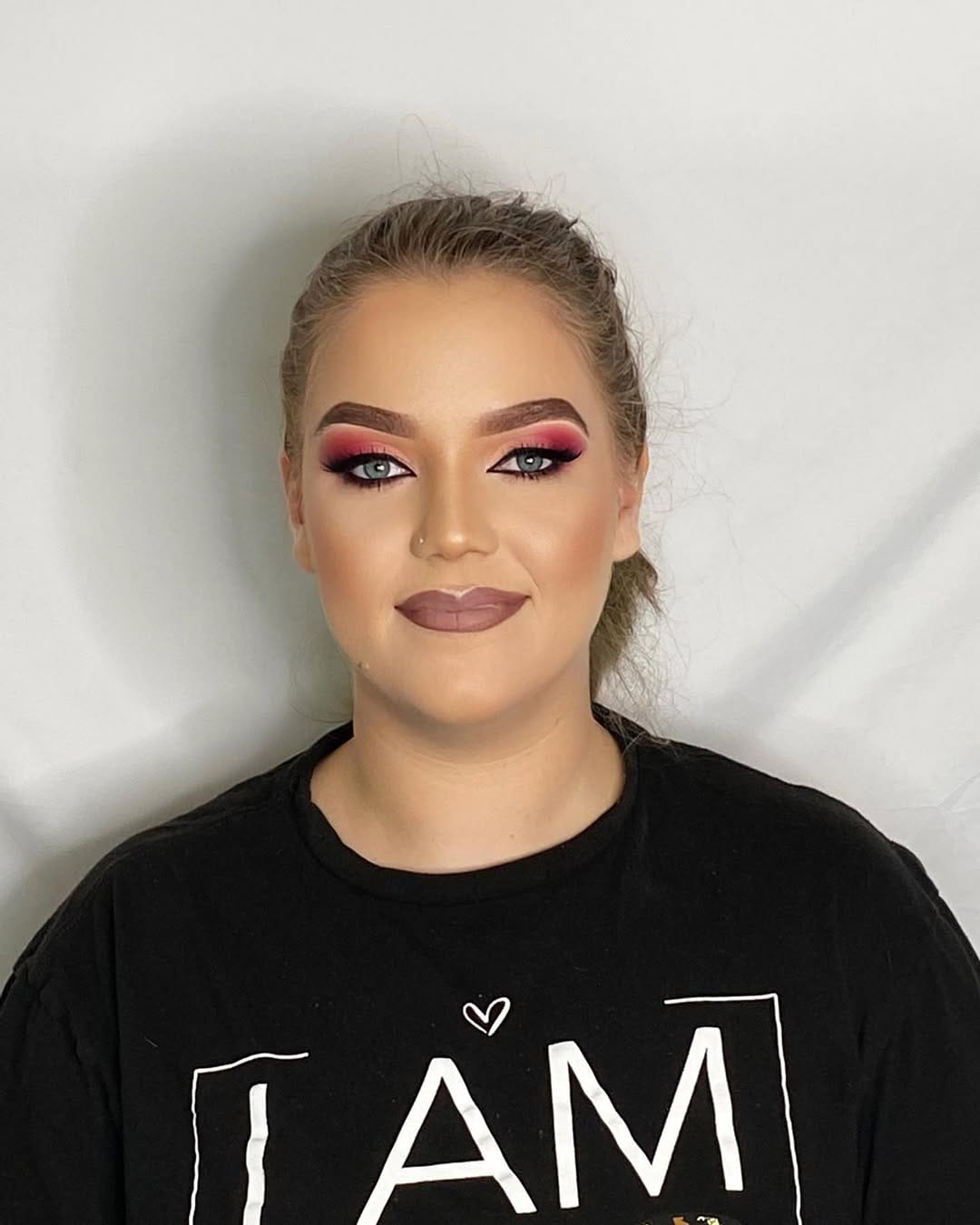 Post 10 by Dallas makeup Artist on Instagram (image)