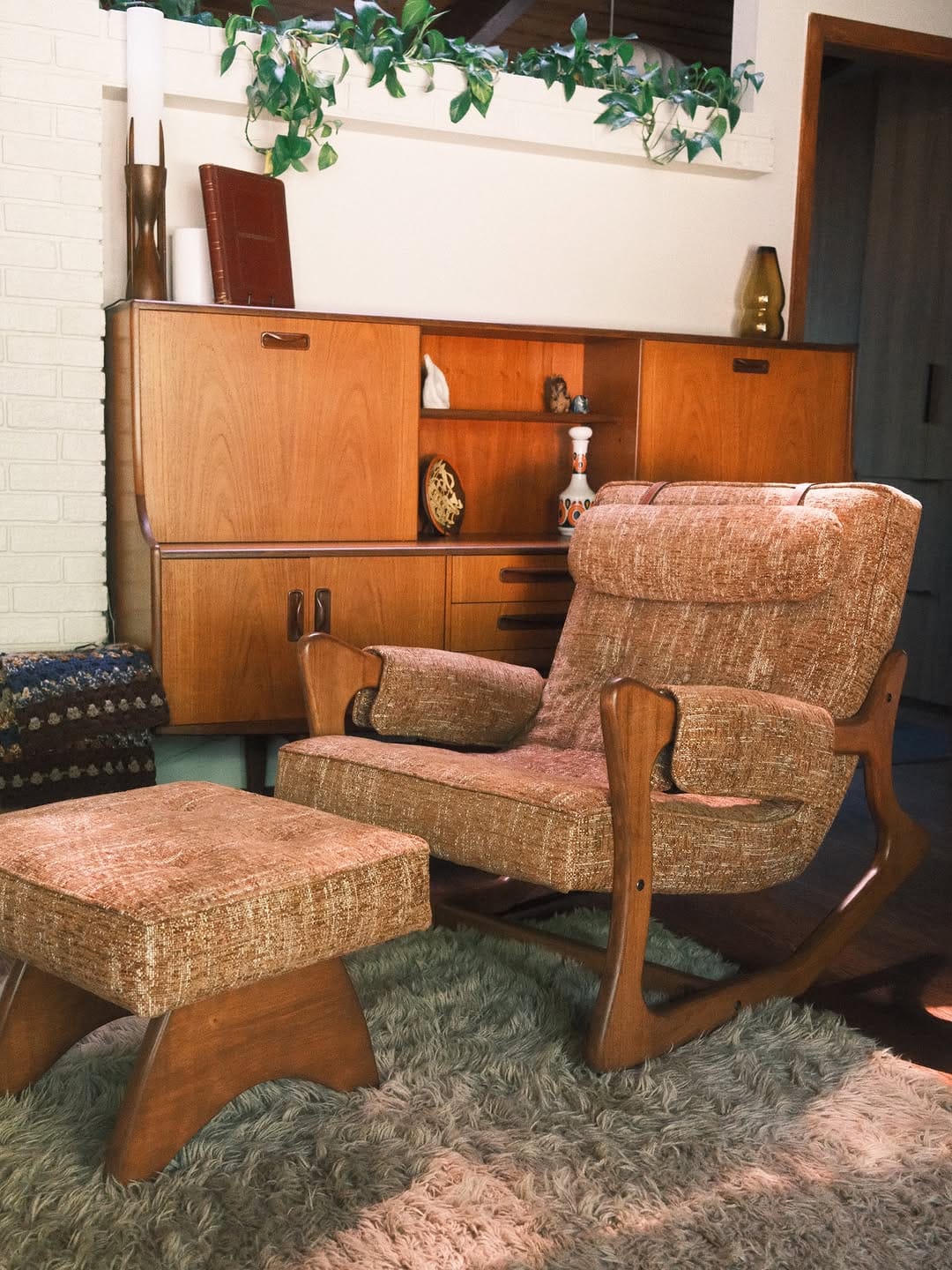 Post 1 by Unflipping a Mid Century Modern on Instagram (carousel)