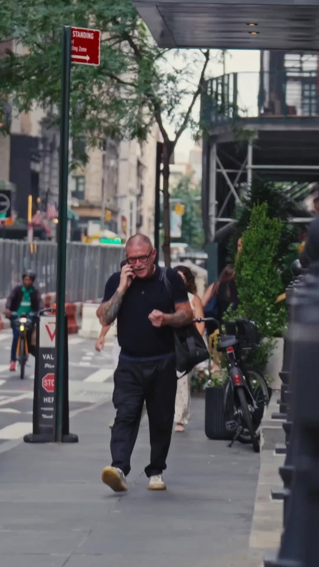 Post 9 by Gil Melott Studio on Instagram (video)