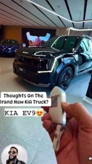 Post 8 by itsbrisk on Instagram (video)