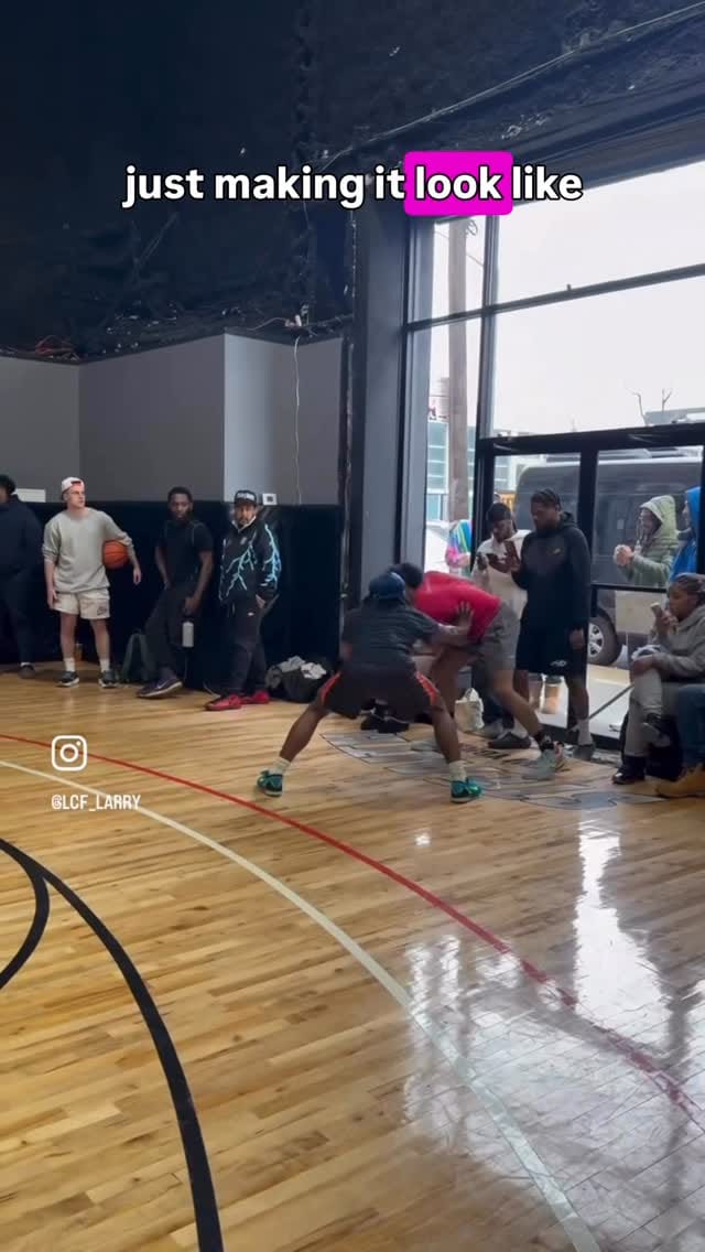 Post 3 by itsbrisk on Instagram (video)