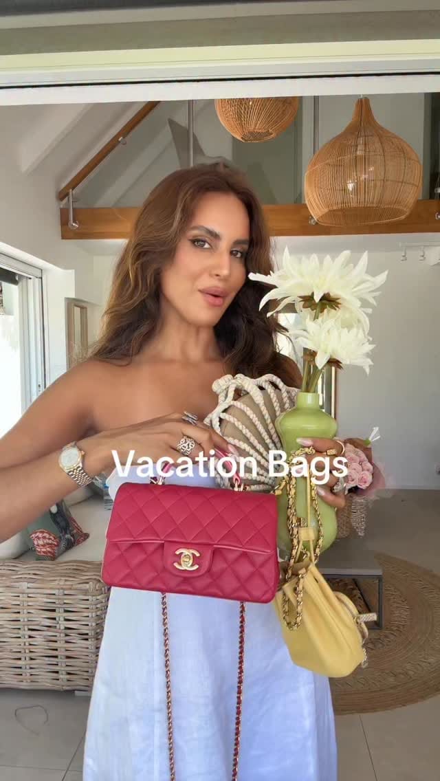 Post 8 by Zahara Khan on Instagram (video)