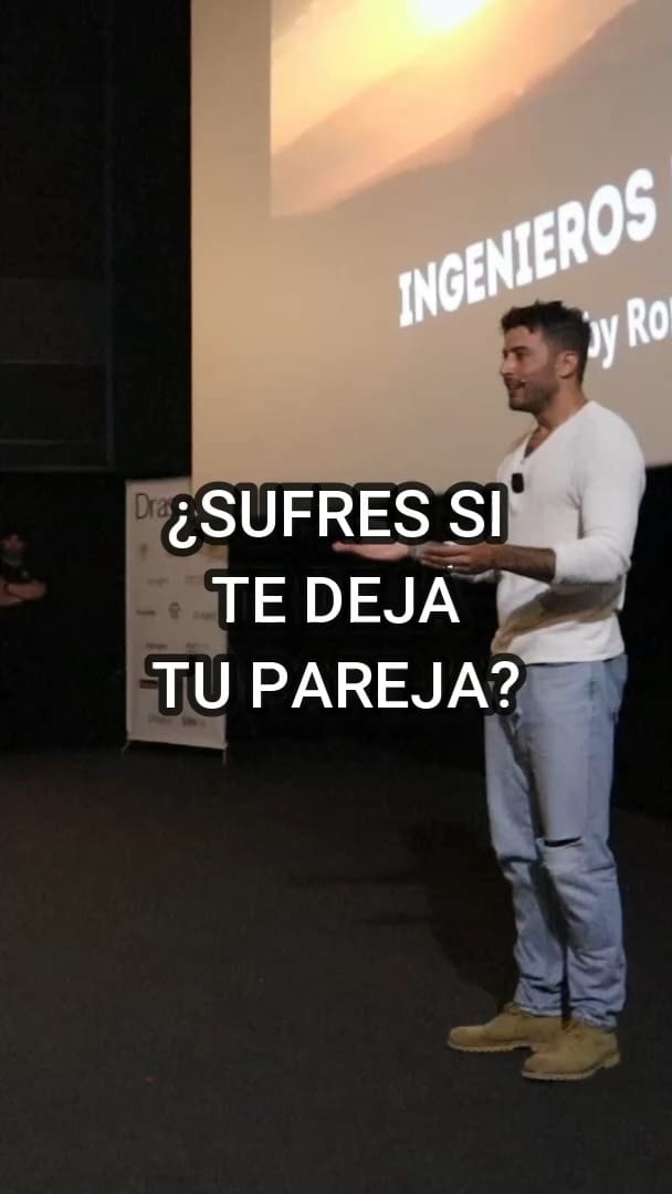Post 8 by Roma Gallardo on Instagram (video)