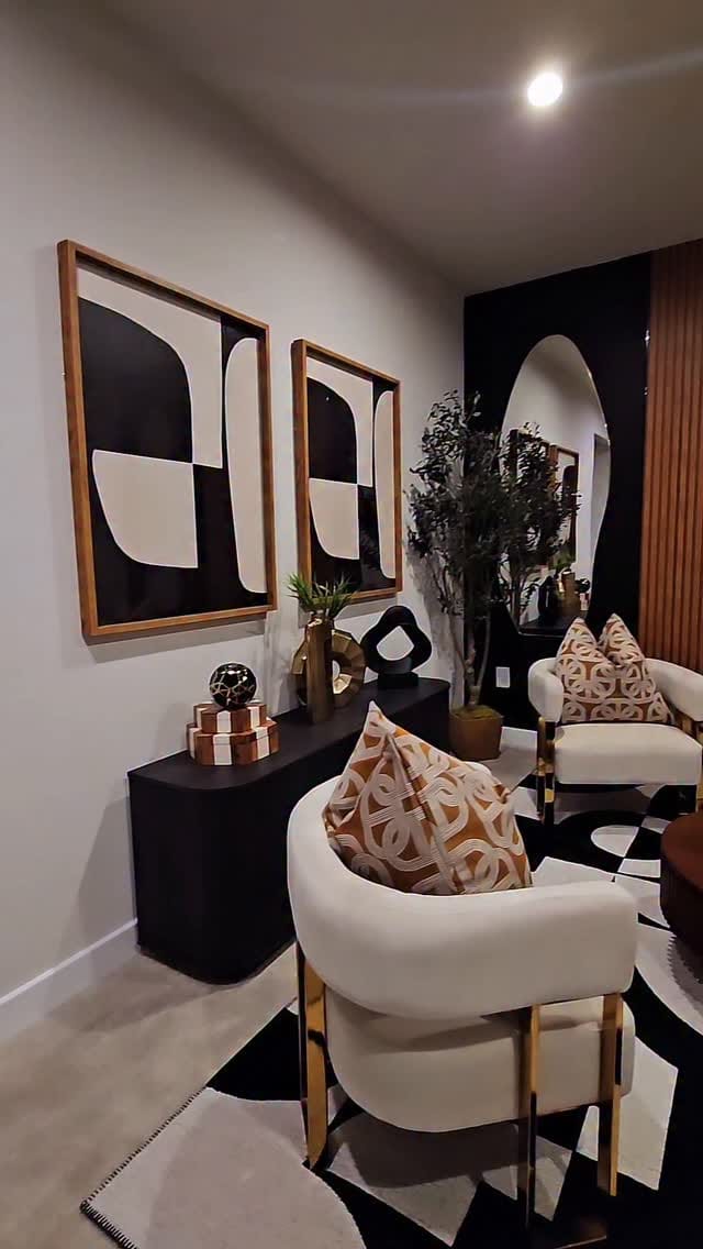 Post 6 by "Your Heart's Desire" Designs (Virginia Based) on Instagram (video)