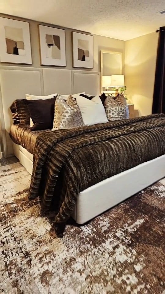 Post 2 by "Your Heart's Desire" Designs (Virginia Based) on Instagram (video)