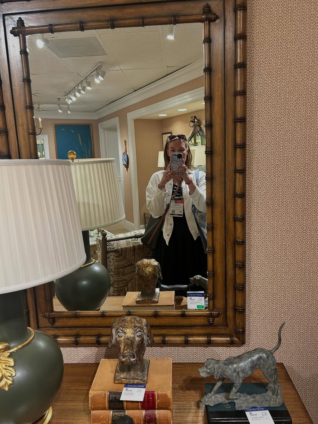 Post 4 by Claudia Leonard Interiors by Claudia Leonard Smith on Instagram (carousel)