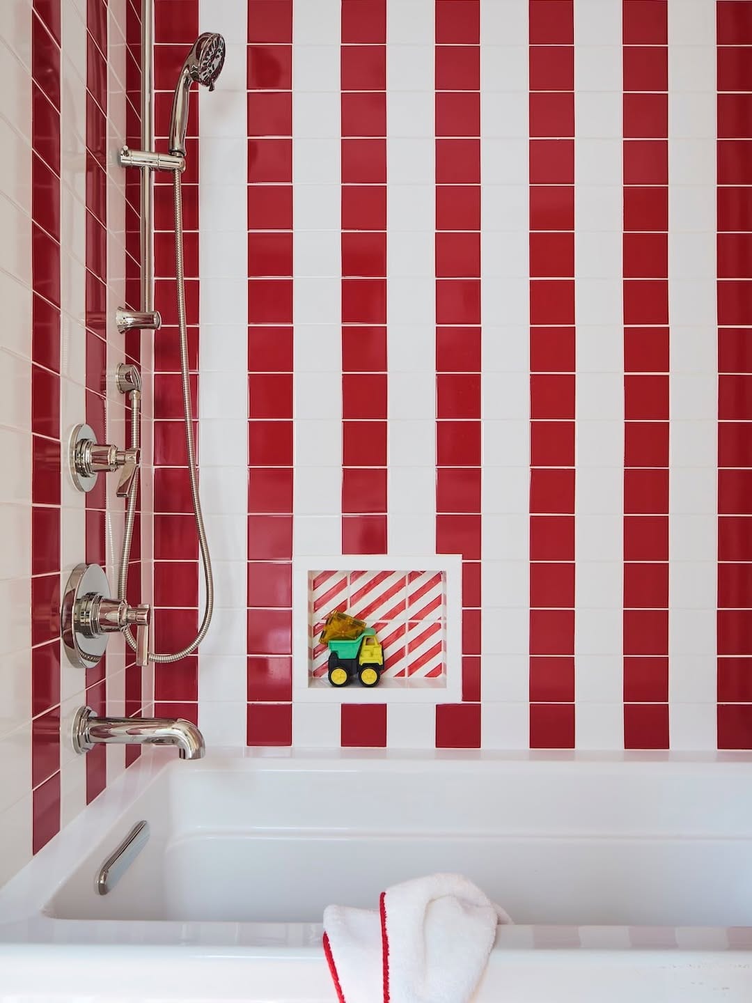 Post 1 by Avery Cox- Austin Texas Interior Designer on Instagram (image)