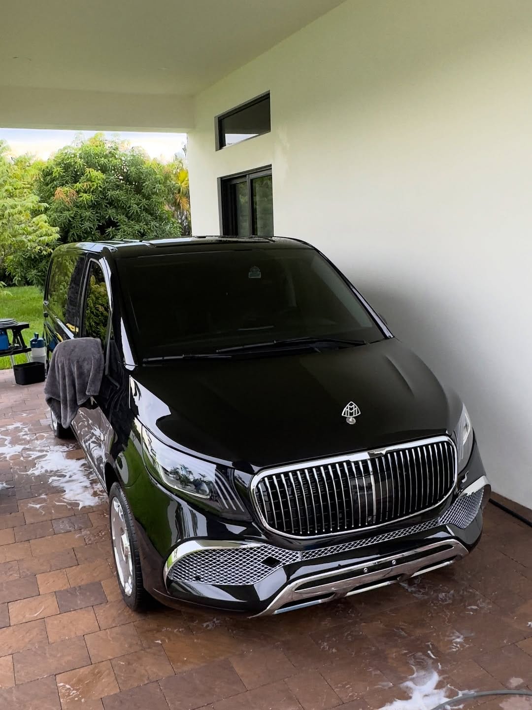 Post 8 by Mobile Detailing on Instagram (carousel)