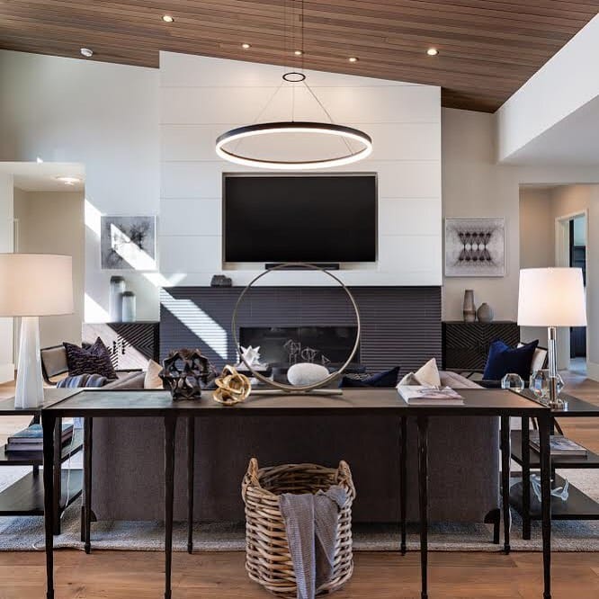 Post 10 by Cody Beal Interior Design on Instagram (image)
