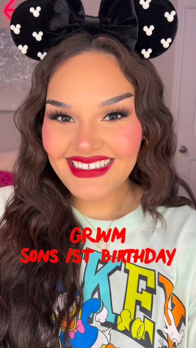 Post 4 by Thailer Twin Makeup on Instagram (video)