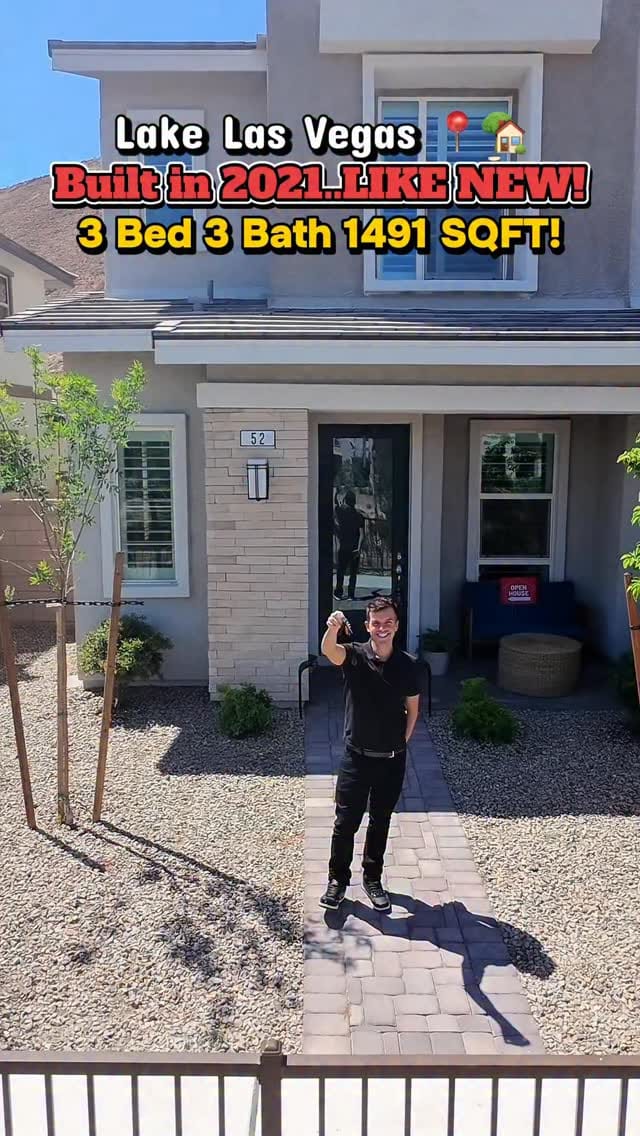 Post 2 by Andreyas | Las Vegas Content Creator on Instagram (video)