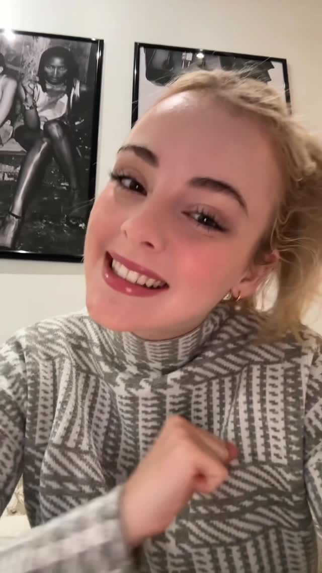 Post 10 by LILY GRACE on Instagram (video)
