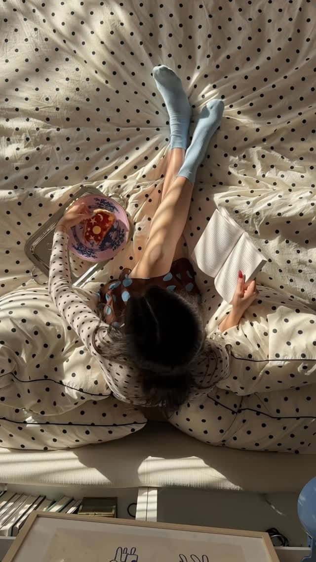 Post 8 by Saraa on Instagram (video)