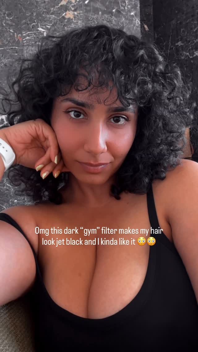 Post 5 by Curly on Instagram (video)