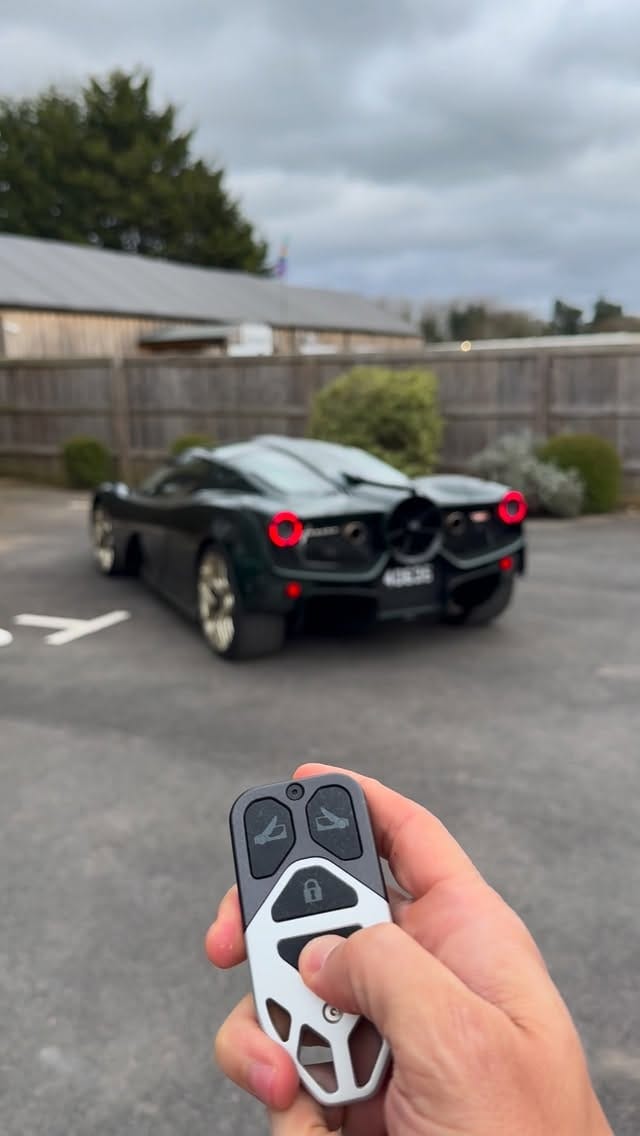 Post 8 by GTO - Loja de carros esportivos e importados on Instagram (video)