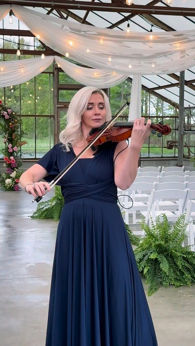 Post 6 by Siobhán Cronin | Violinist on Instagram (video)