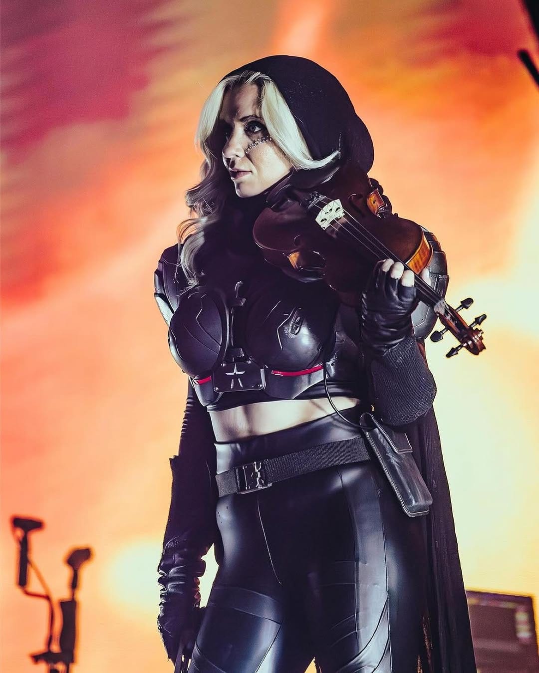 Post 8 by Siobhán Cronin | Violinist on Instagram (image)