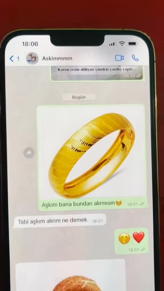 Post 7 by Ezgi Ulaş on Instagram (video)