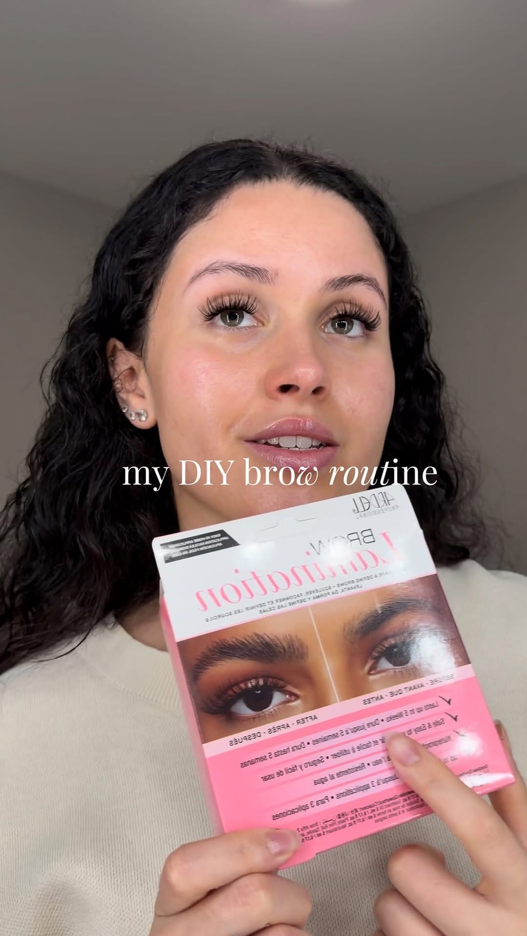 Post 5 by Amber Reyes on Instagram (video)