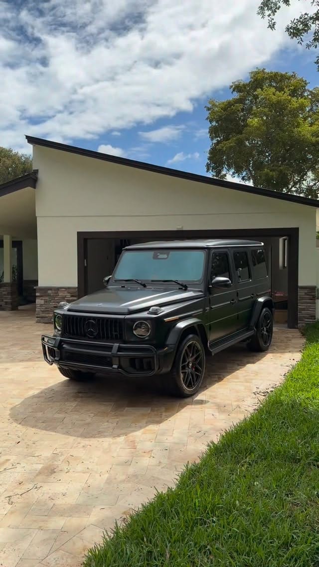 Post 3 by Jesus Cayo | Detailing Expert on Instagram (video)
