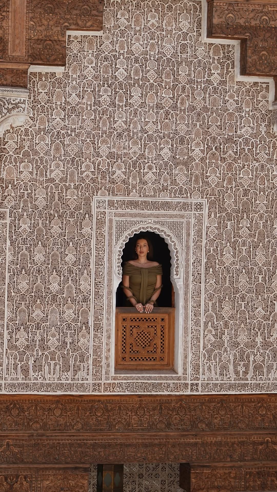 Post 5 by NIKITA ARDUSADAN on Instagram (video)