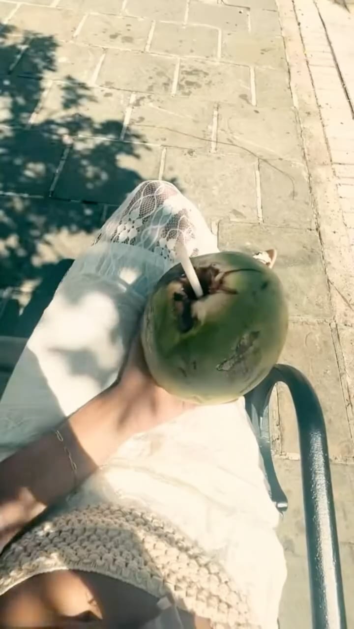 Post 7 by Alejandra on Instagram (video)