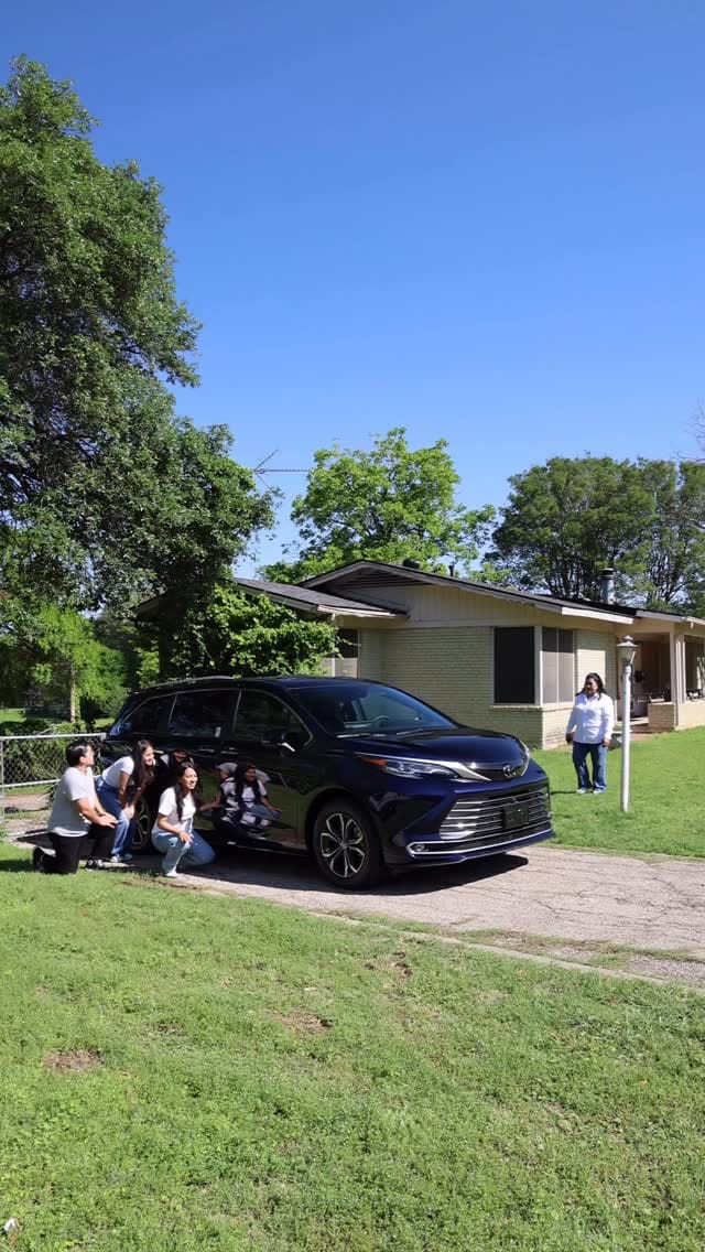 Post 7 by Toyota Latino on Instagram (video)