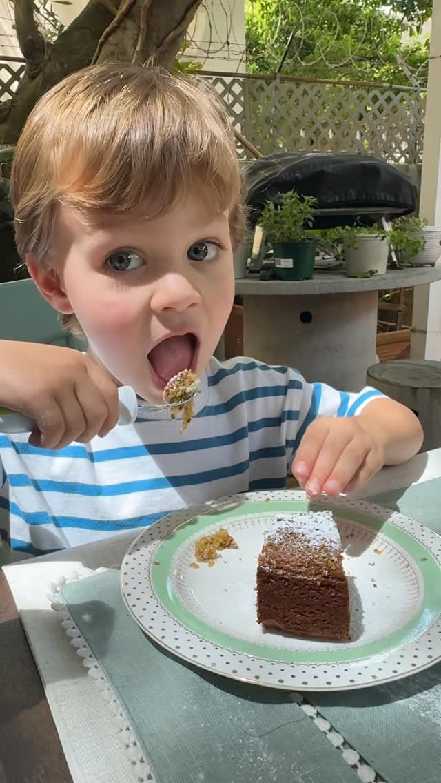 Post 8 by Clarissa Llenza on Instagram (video)