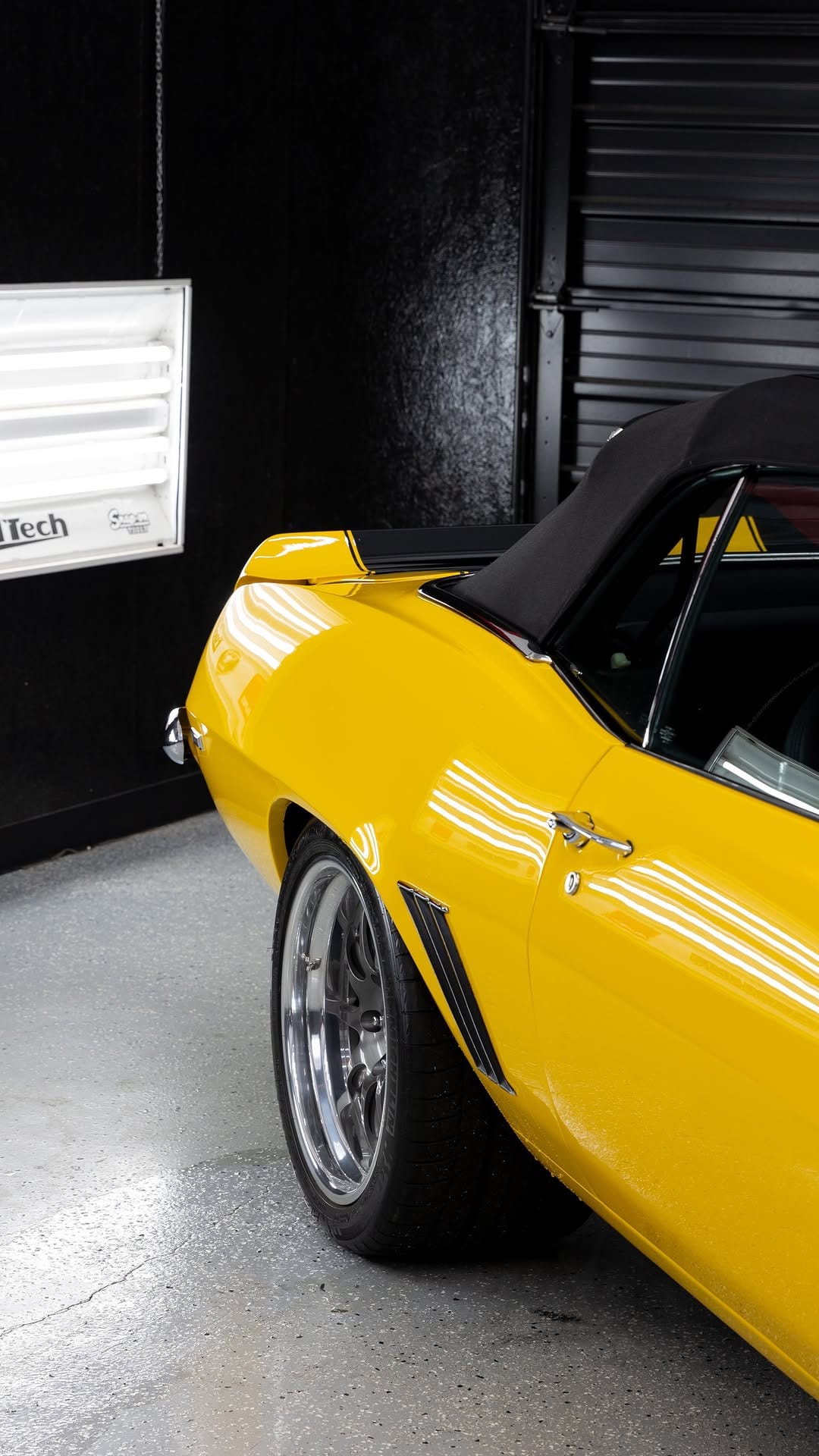 Post 10 by Gtechniq North America on Instagram (video)