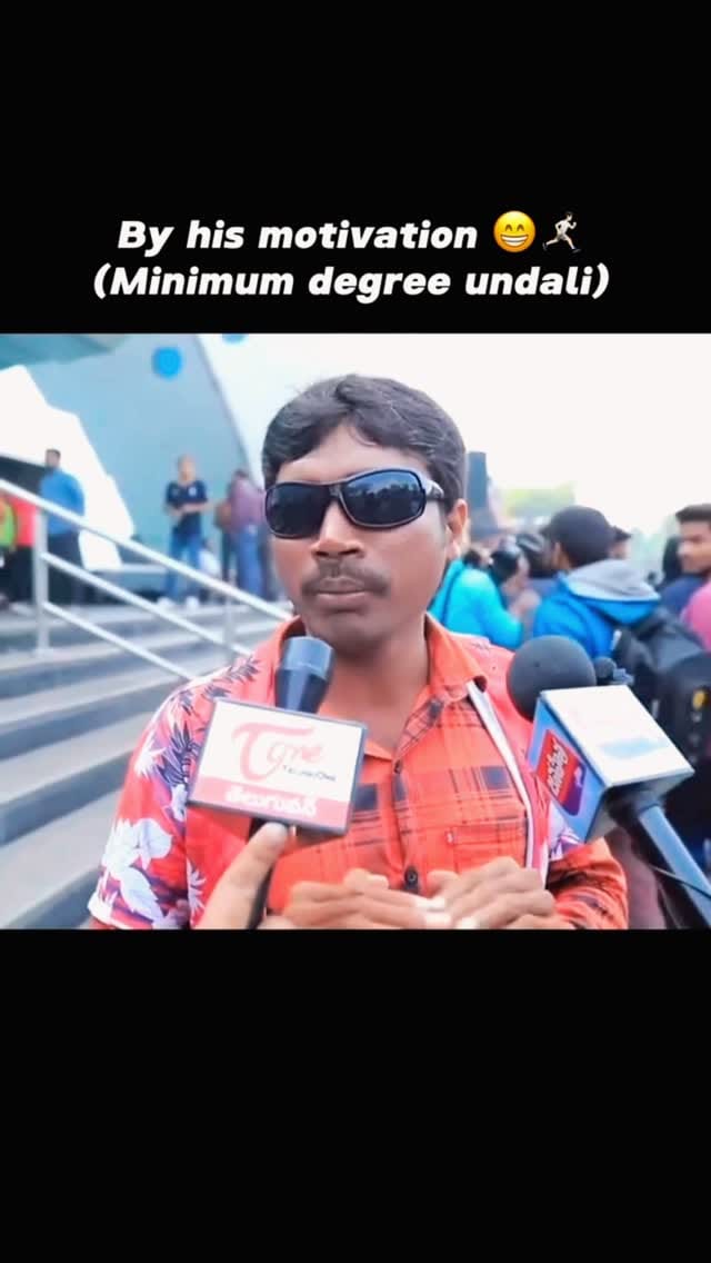 Post 4 by Tharun Trendz  on Instagram (video)