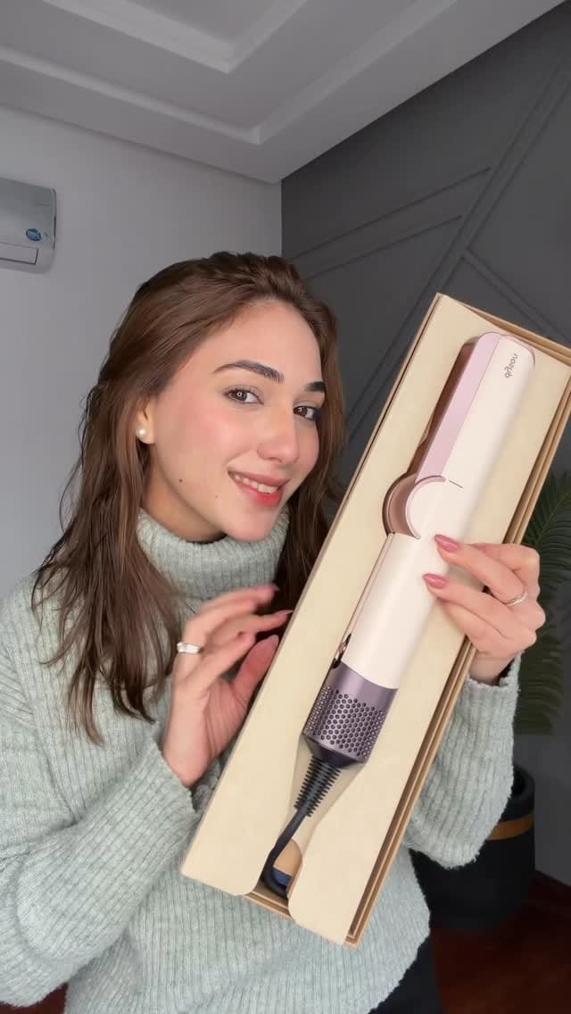 Post 8 by GLAMAZONPK on Instagram (video)