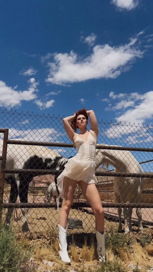 Post 6 by Las Vegas Makeup Artist on Instagram (video)