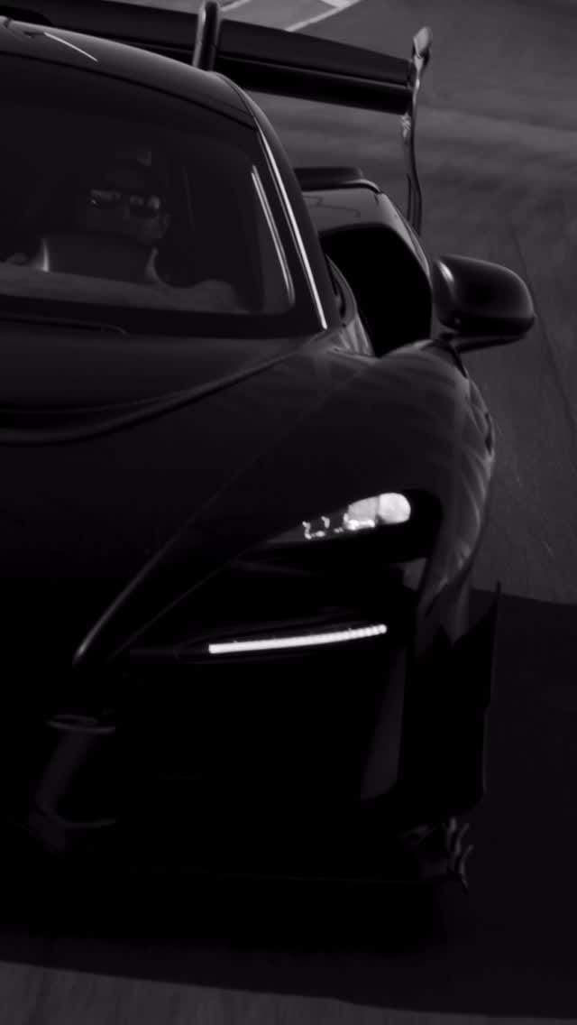 Post 7 by Mouse Motors on Instagram (video)