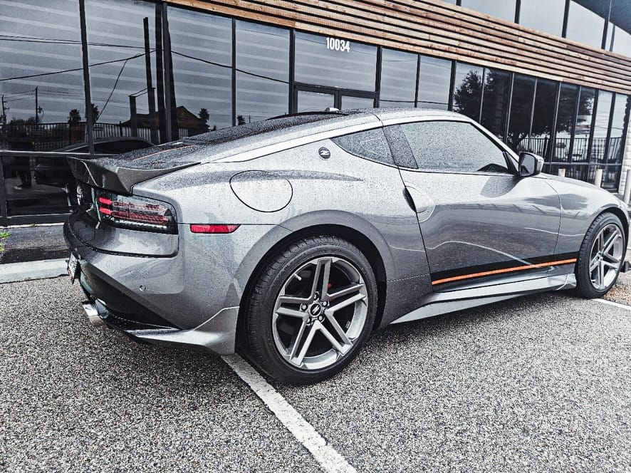 Post 4 by Carbon Showroom 🏎️💨 on Instagram (carousel)