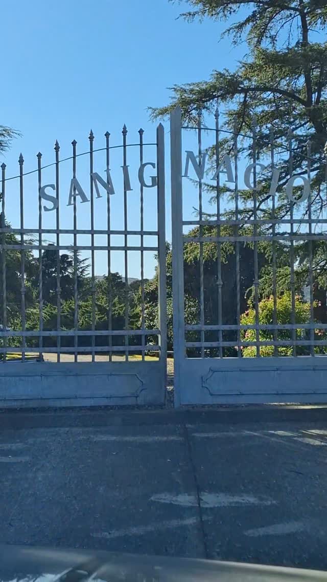 Post 2 by Clásicos y Especiales on Instagram (video)