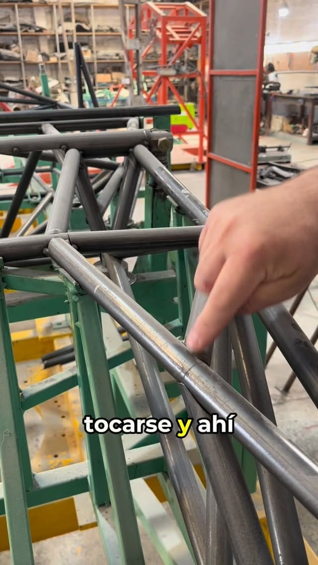 Post 6 by Clásicos y Especiales on Instagram (video)