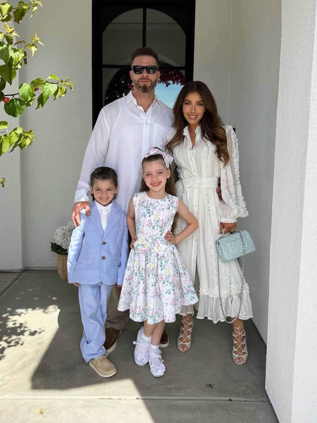 Post 8 by MELISSA MOLINARO on Instagram (carousel)