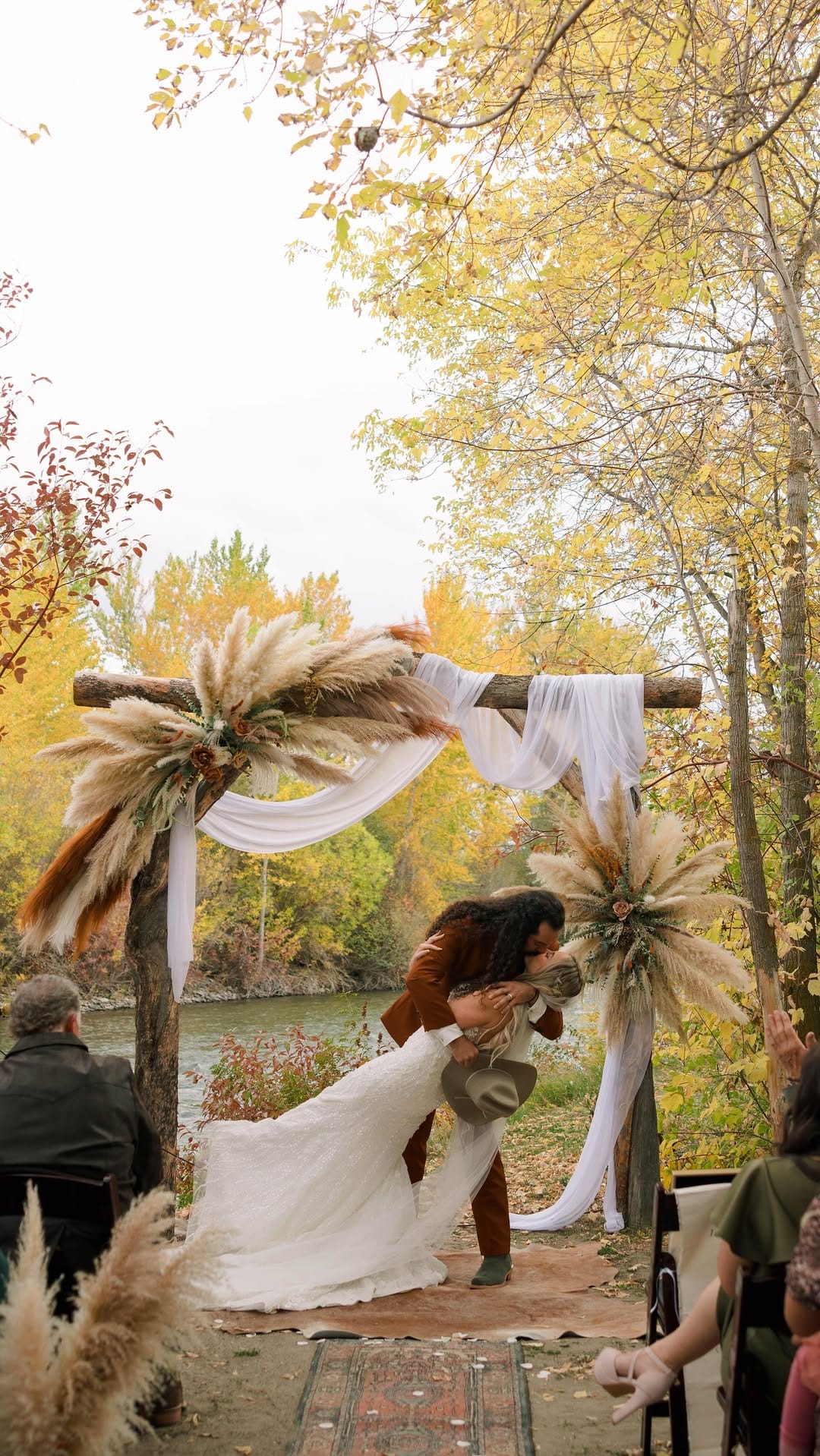 Post 2 by IDAHO WEDDING PHOTO + VIDEO on Instagram (video)