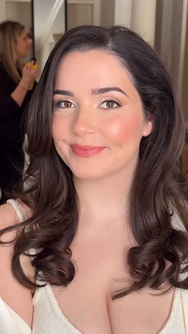 Post 6 by RI & Boston Makeup Artist | Jennifer Viveiros on Instagram (video)