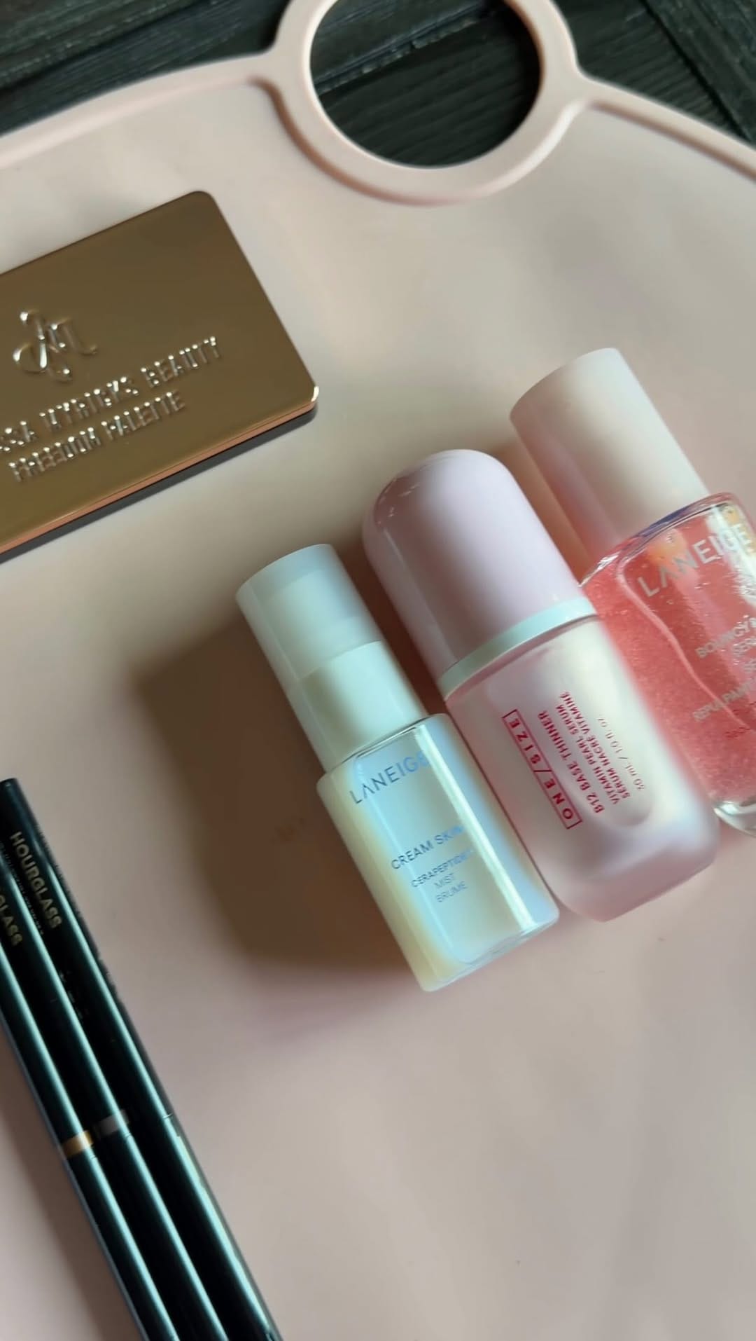 Post 4 by RI & Boston Makeup Artist | Jennifer Viveiros on Instagram (video)