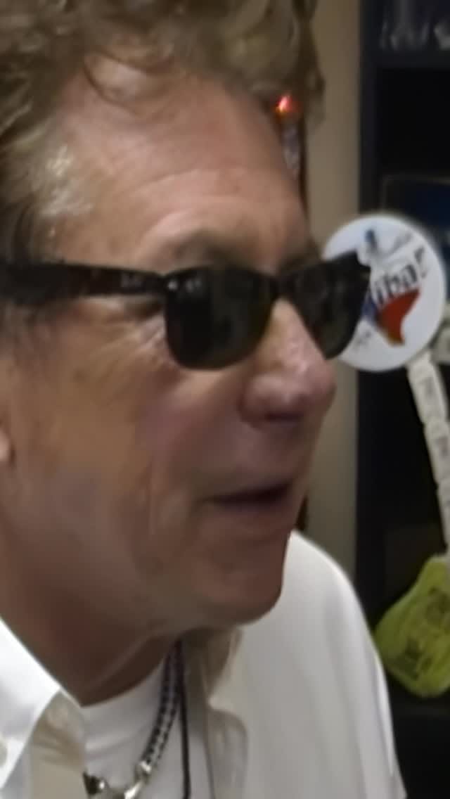 Post 8 by Joe Ely on Instagram (video)