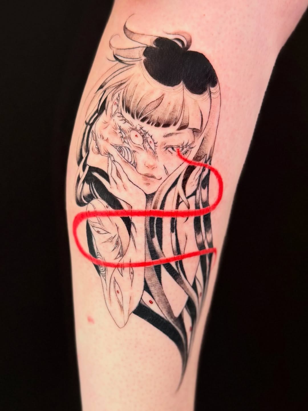 Post 8 by 𝕷𝖆𝖚𝖗𝖊𝖓 🪲 LA Tattoo Artist on Instagram (carousel)