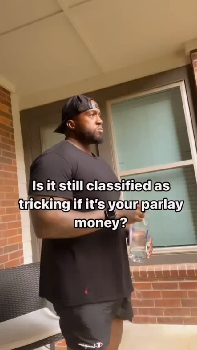 Post 10 by SUAVE on Instagram (video)