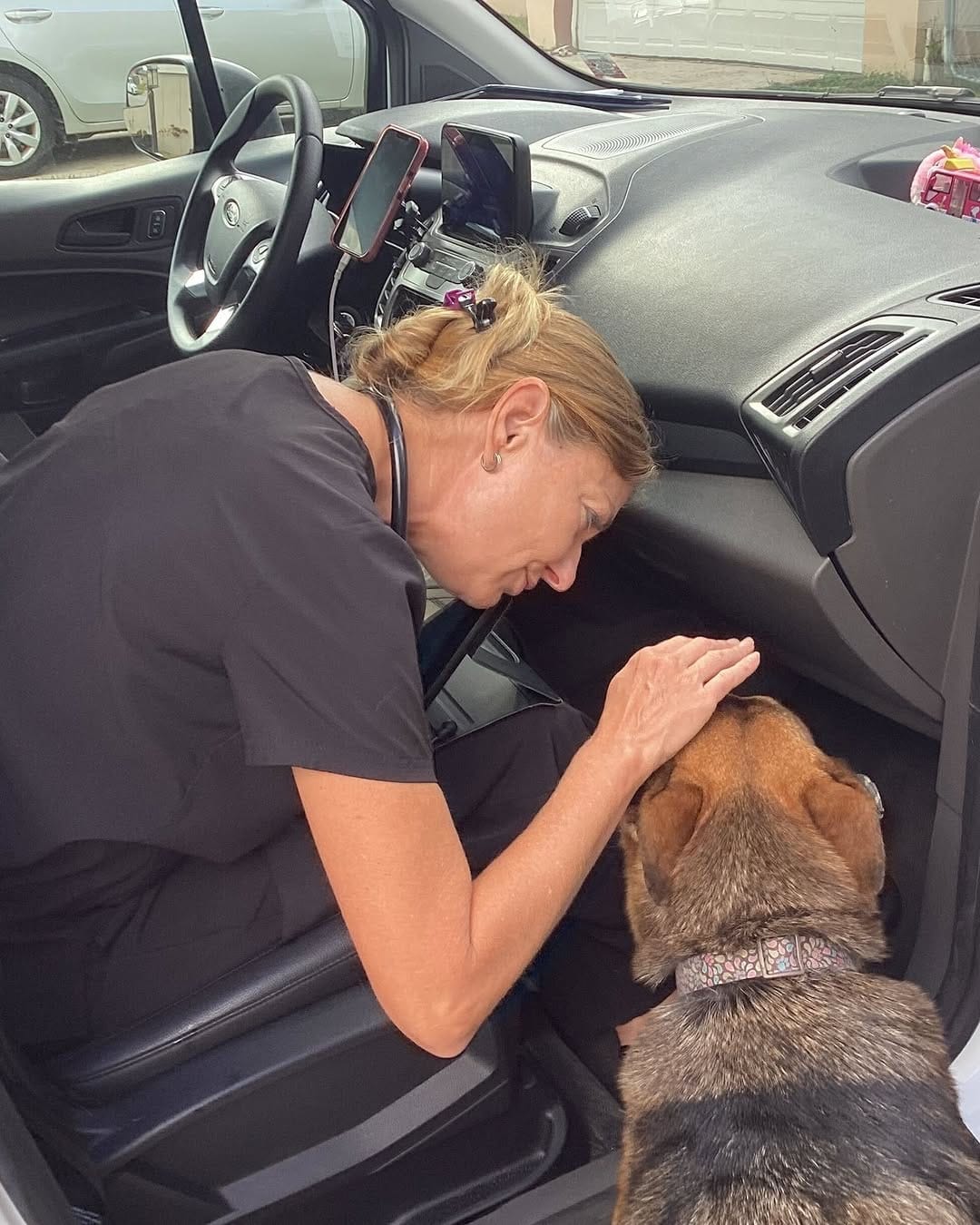 Post 3 by The Vets on Instagram (image)